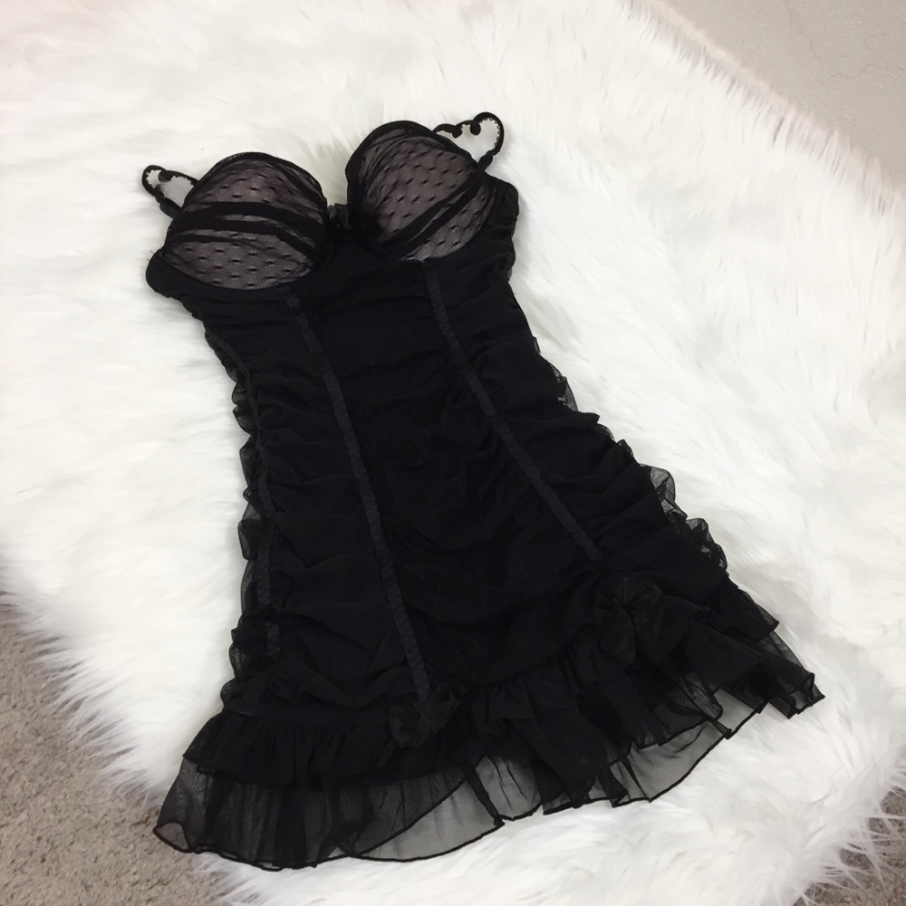 Victoria’s Secret lingerie top✨